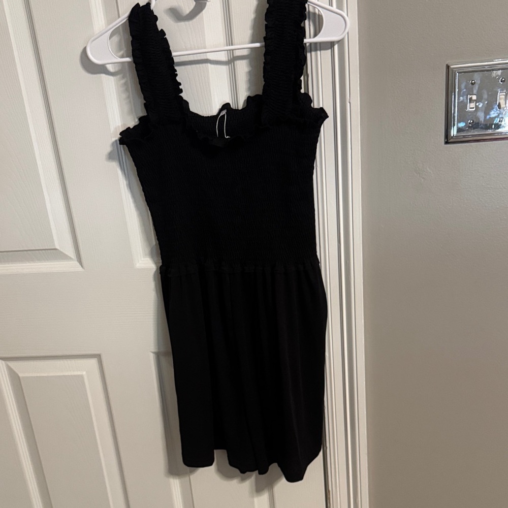 Chic Black Sleeveless Jumpsuit